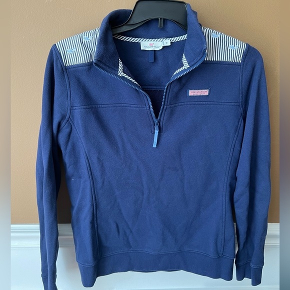 Vineyard Vines Classic Whale Embroidered Shep Shirt Deep Bay Sweater Size M - Picture 2 of 8